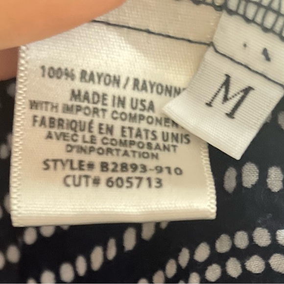 Bella Dahl long sleeve relaxed rayon hipster button down front - Picture 3 of 6